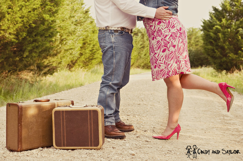 cullenurban_eng-308 country engagement photos by Dallas, Plano, Wedding, Photographers Cindy and Saylor Mills