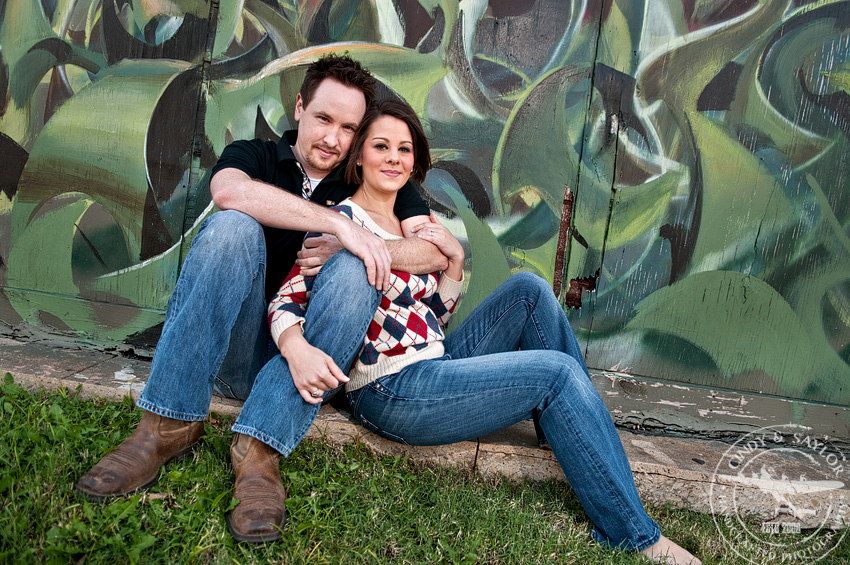 seanandtrisha-78 engagement portraits in deep ellum by Dallas Wedding photographers Cindy and Saylor
