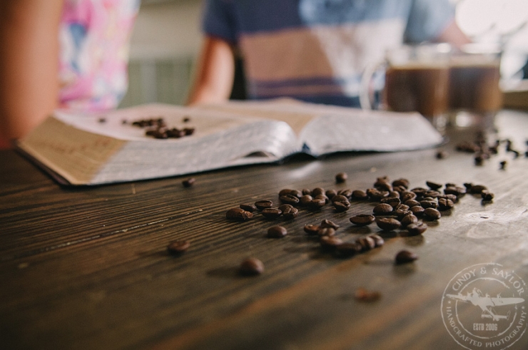 coffee date engagement photos at off the grid in dallas texas