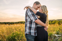 sunset engagement session at arbor hills nature preserve in plano texas photos by cindy and saylor photographers