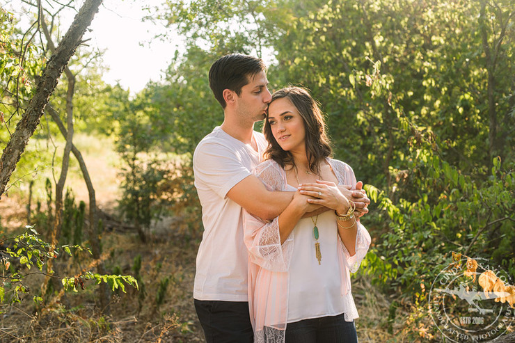 arbor hills engagement session in plano texas photos by Cindy & Saylor