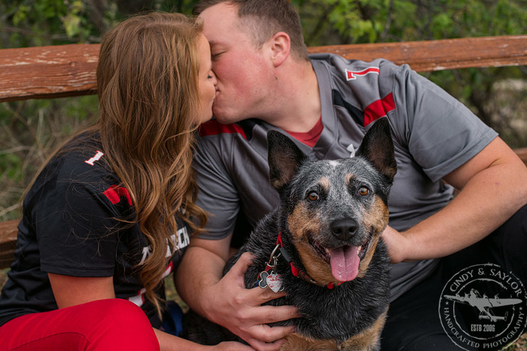 texas tech couple engagement at Arbor Hills in Plano, TX | photos by Cindy and Saylor